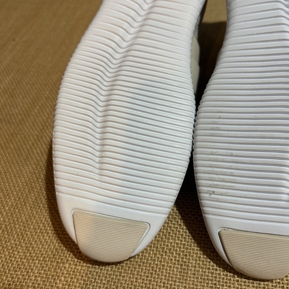 Cole Haan Zerogrand Stitchlite Oxford Perforated Women Sneakers 8.5B Comfort EUC - Picture 10 of 14